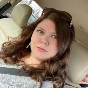 Meet your Posher, Allyson